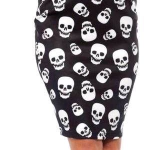 Sourpuss Black Scuba Skull Skirt